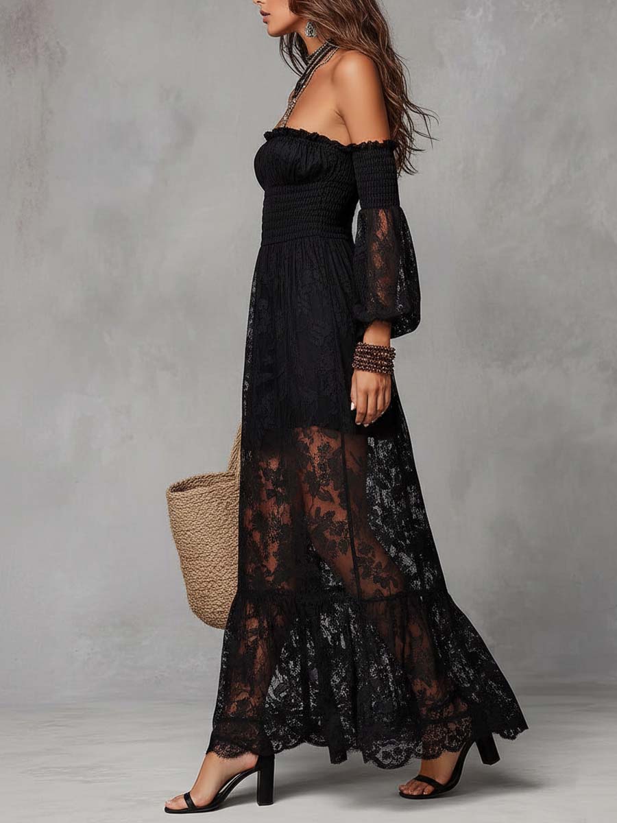 Vestido Maxi Negro de Encaje con Hombros Descubiertos y Cuerpo Fruncido