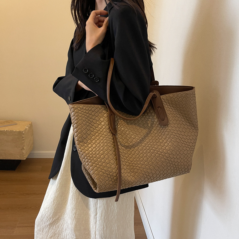 Bolso Tote Arden Trenzado