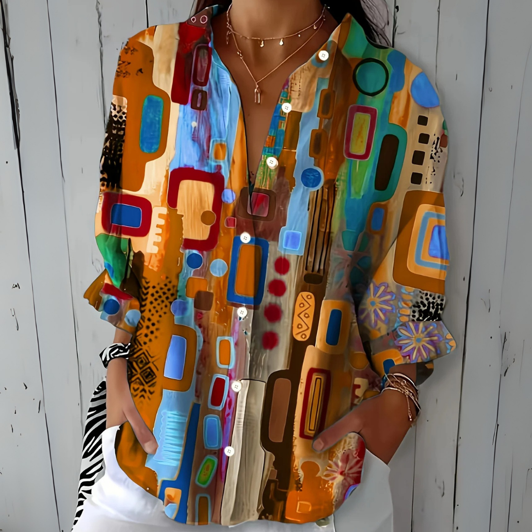 Catalina | Blusa Abotonada con Estampado Artístico Vibrante