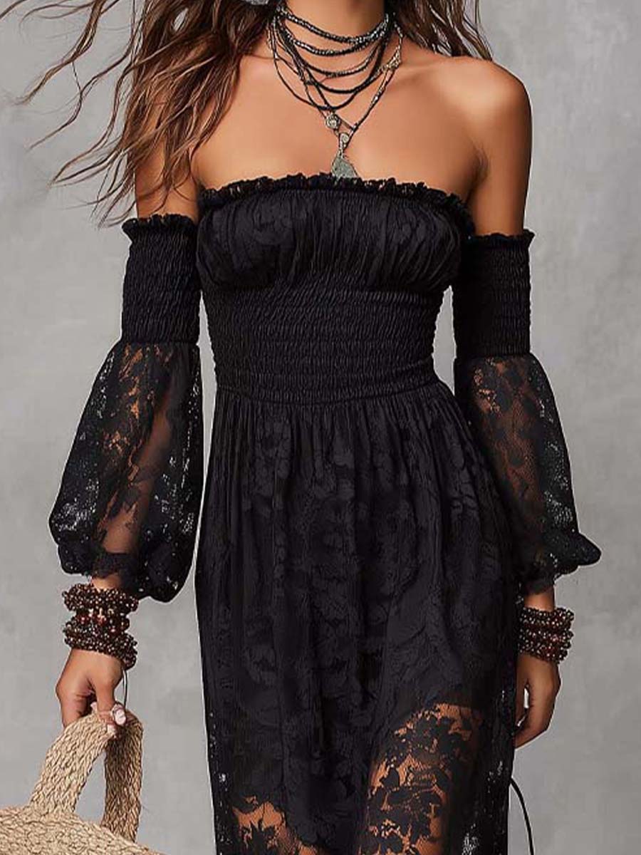 Vestido Maxi Negro de Encaje con Hombros Descubiertos y Cuerpo Fruncido