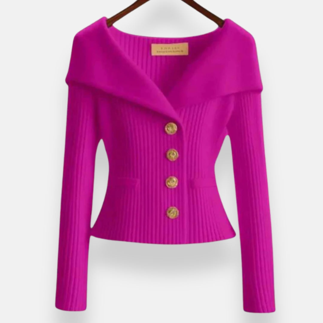 Marielle | Chaqueta de Cuello Ancho con Botones Dorados