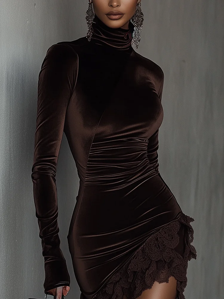 Vestido Mini de Terciopelo con Cuello Alto y Encaje